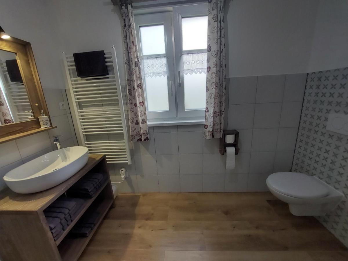Apartmany Ema A Ela Tatranska Strba Exterior photo